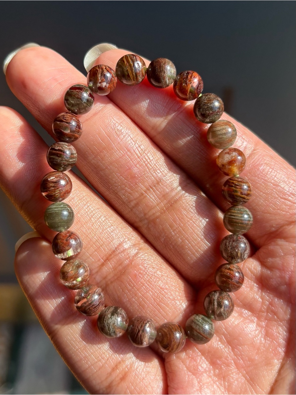 HQ Thousand Layer Garden Quartz Crystal Bracelet 7.5mm